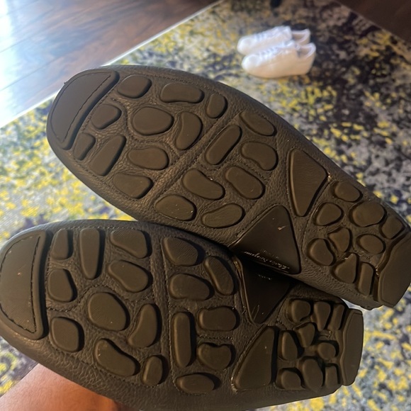 Shoes - Picture 3 of 6